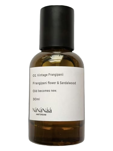01 Vintage Frangipanii - Frangipani flower & Sandalwood