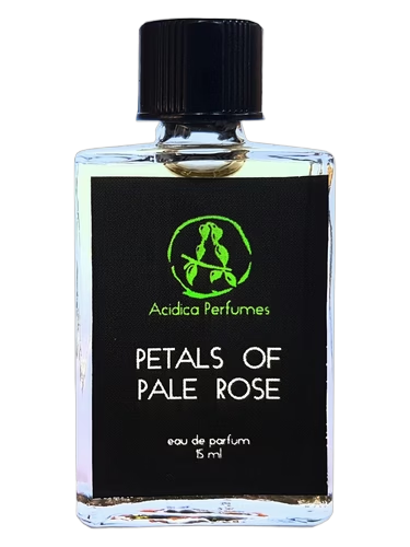 Petals of pale rose