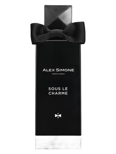 Sous Le Charme
